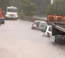 Chuva forte deixa desabrigados e desalojados no ES