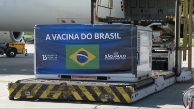 Mais 2 milhões de doses da vacina CoronaVac chegam a São Paulo